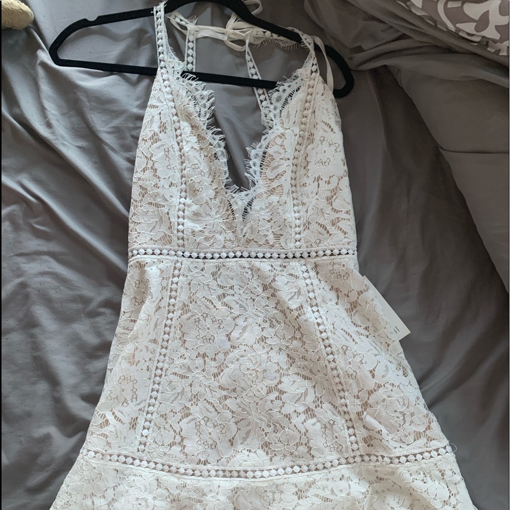 Tobi Dress White/Off White Never worn mini dress